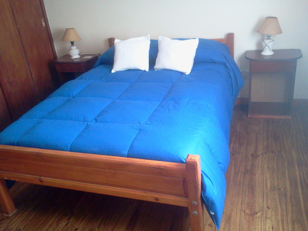 إل كالافاتي Camping Y Hostal El Ovejero الغرفة الصورة