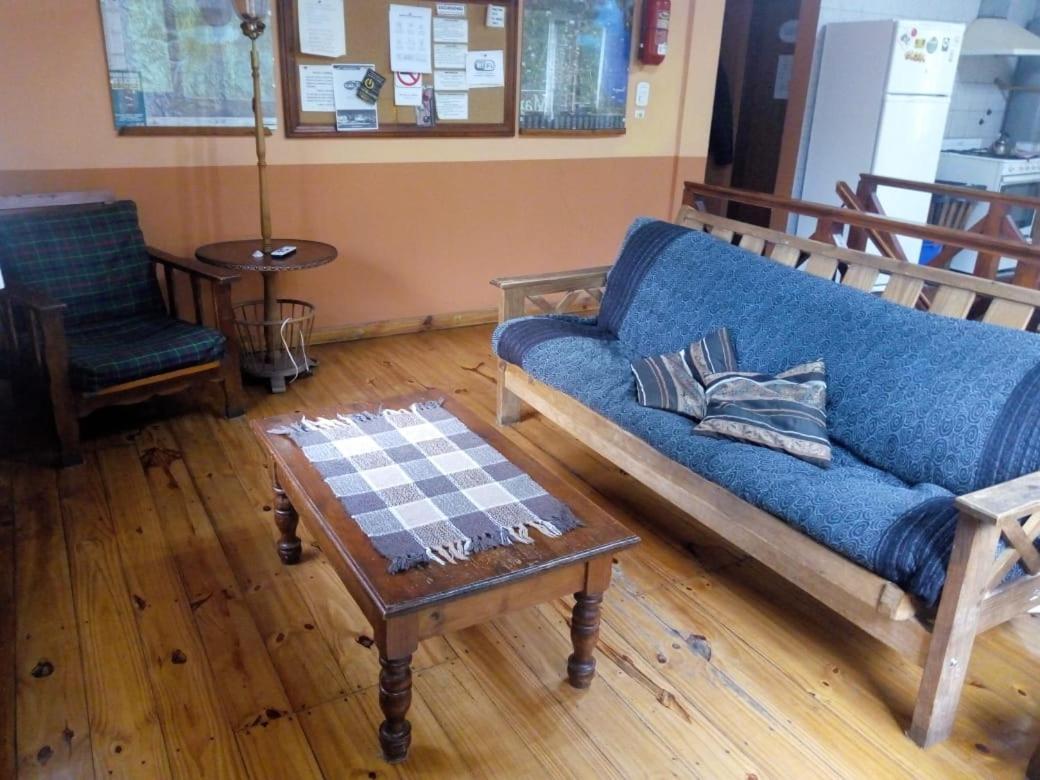 إل كالافاتي Camping Y Hostal El Ovejero المظهر الخارجي الصورة