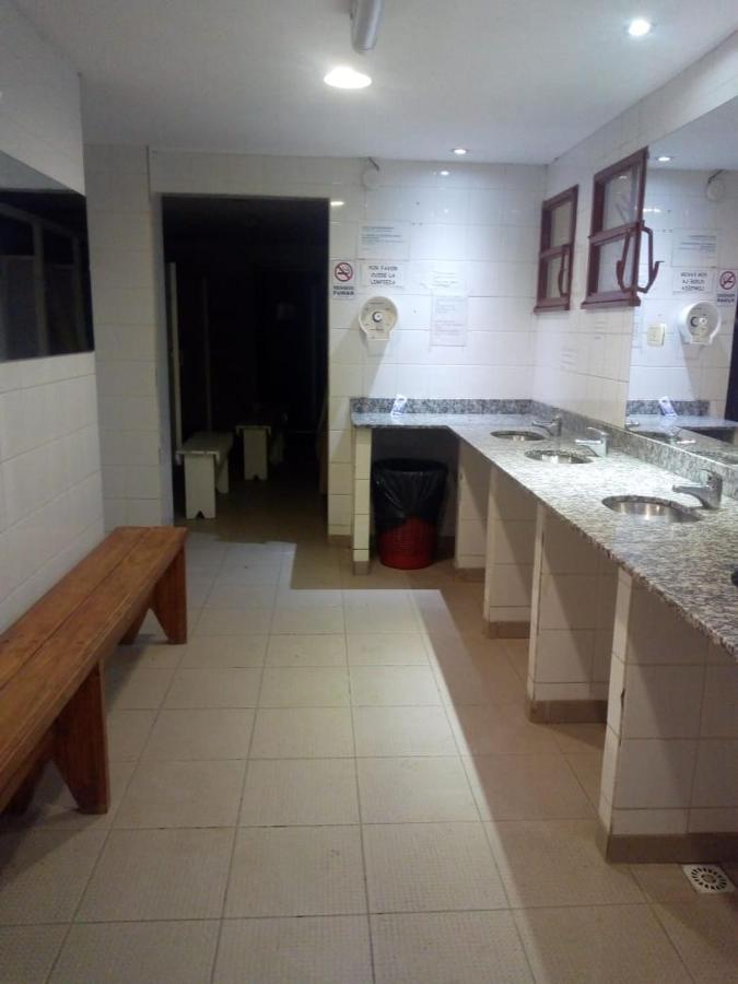 إل كالافاتي Camping Y Hostal El Ovejero المظهر الخارجي الصورة